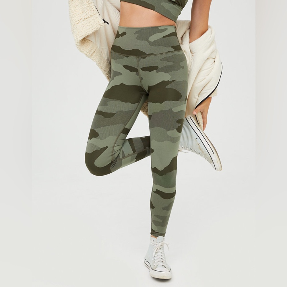 OFFLINE Camo High Waisted Legging